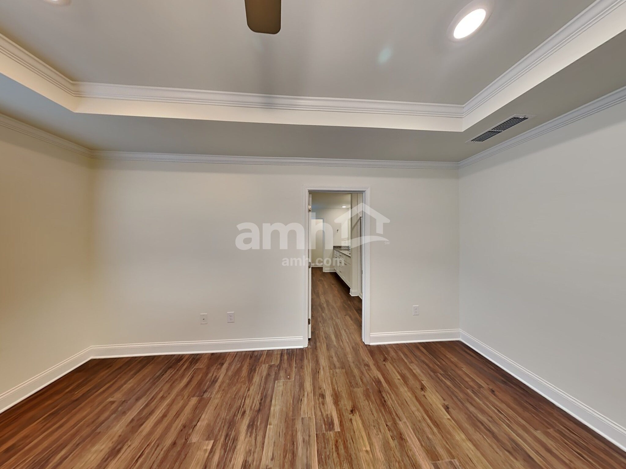 Building Photo - 585 Smt Vw Ln