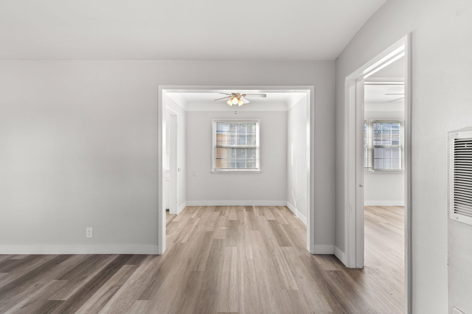 Building Photo - 801 St Louis Ave