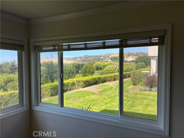 Building Photo - 38 Corniche Dr