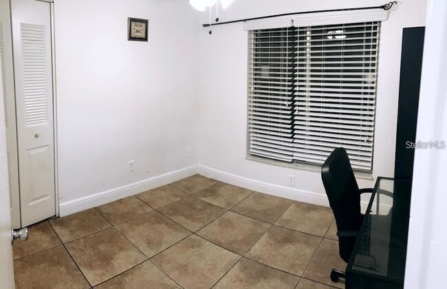 Building Photo - 11331 Cardiff Dr