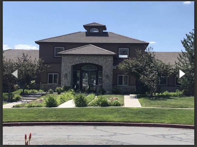 Building Photo - 6850 Sharlands Ave.
