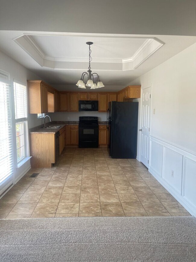 Building Photo - 3 Bedroom + 2 Bath Home for Rent in Soddy ...