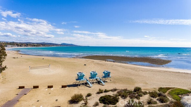 Building Photo - 25 Cassis