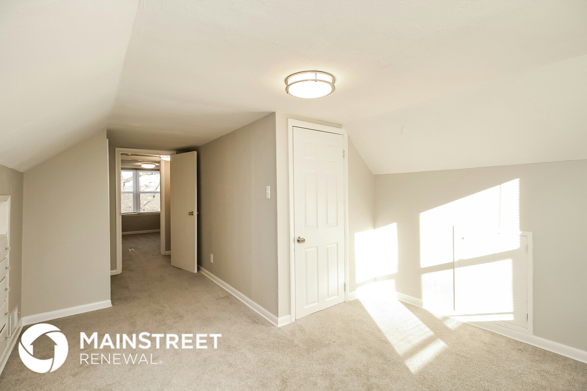 Building Photo - 7909 Garfield Ave