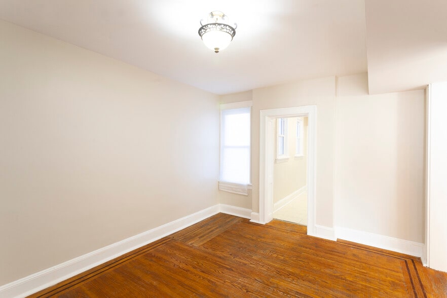 Dining Room/Study - 300 E 32nd St