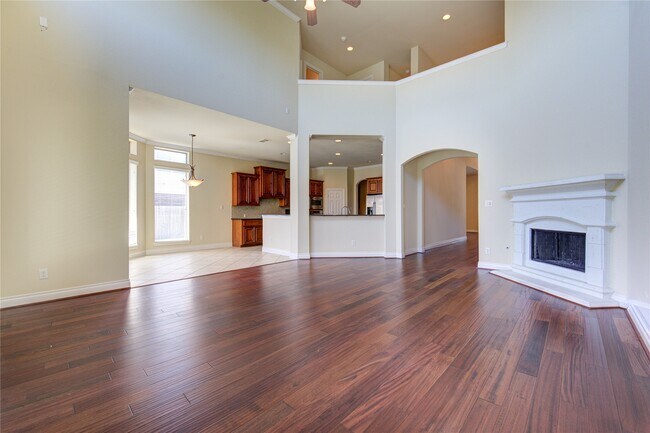 Building Photo - 5506 Garnet Grove Ct