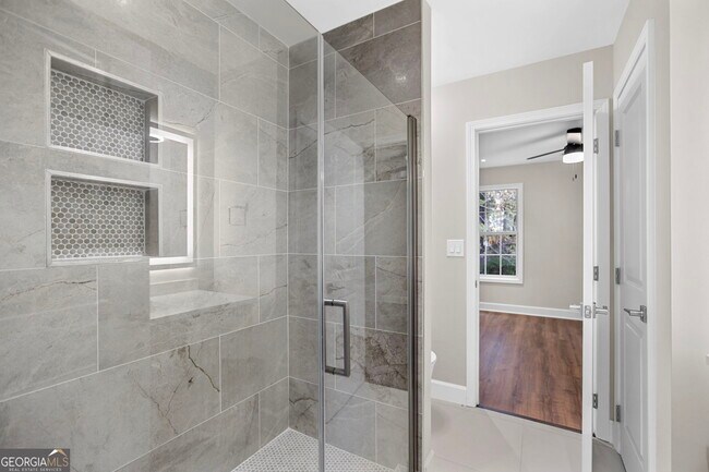 Building Photo - 1540 Bramlett Blvd