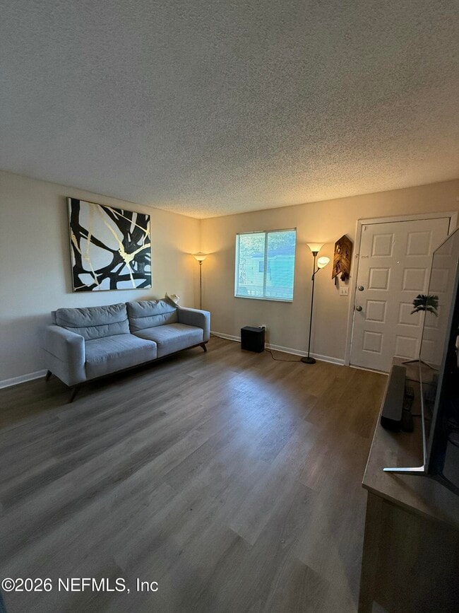 Building Photo - 2603 Quad Ct