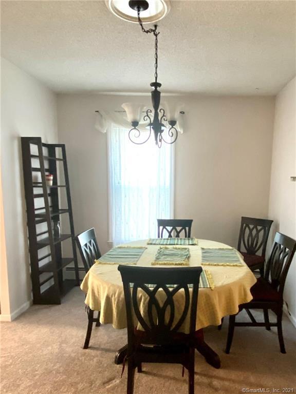 Building Photo - 190 Kings Hwy E