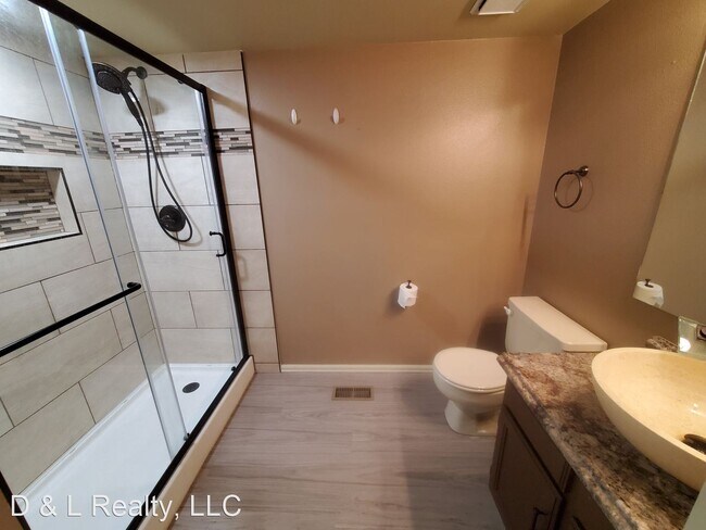 Building Photo - 3 br, 2 bath House - 8385 Freemantle Dr