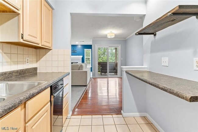 Building Photo - 1316 Cedarwood Dr