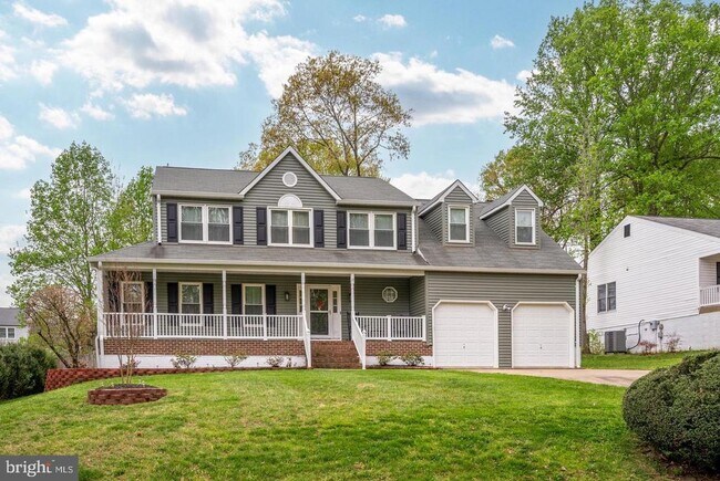 Building Photo - 15 Owen St