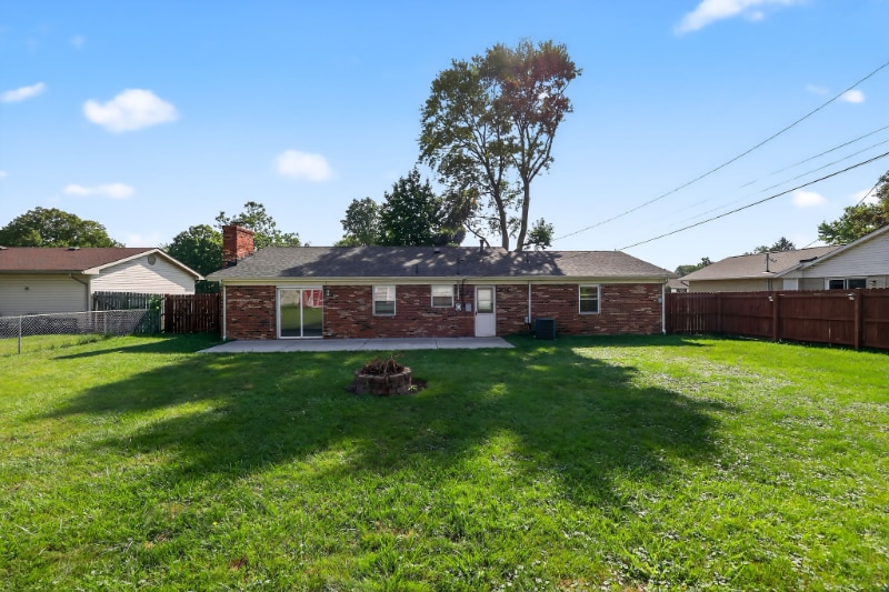 Building Photo - 790 Branford Rd