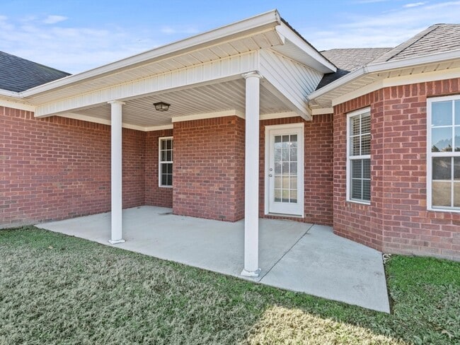 Building Photo - 213 Steppe Ct