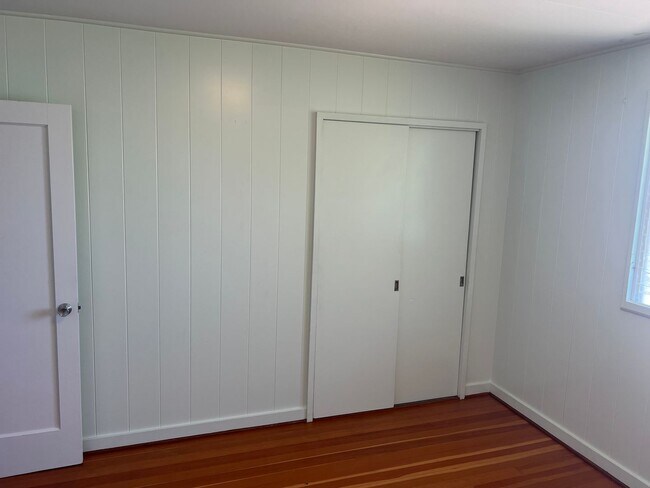 Building Photo - 1006 Ilima Dr