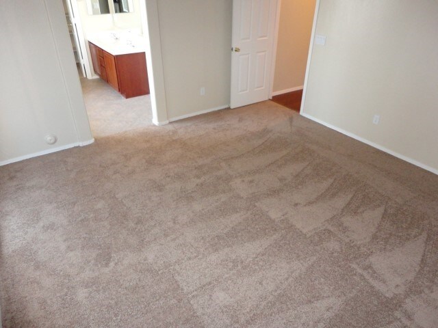 Building Photo - 2907 S 91st Dr