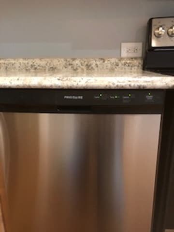 Stainless Steel Dishwasher - 116 Bowmar St