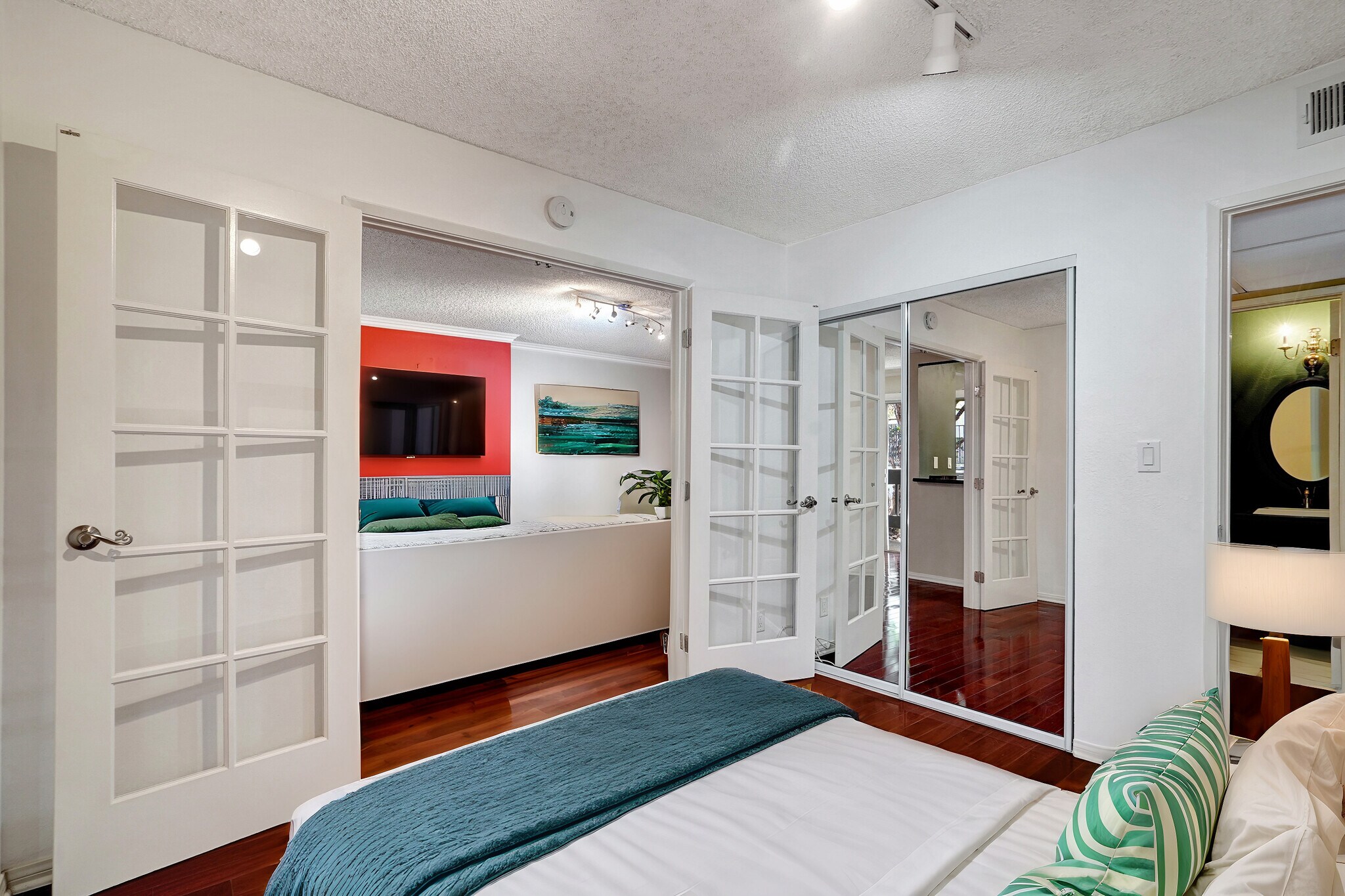 Building Photo - 9103 Summertime Ln