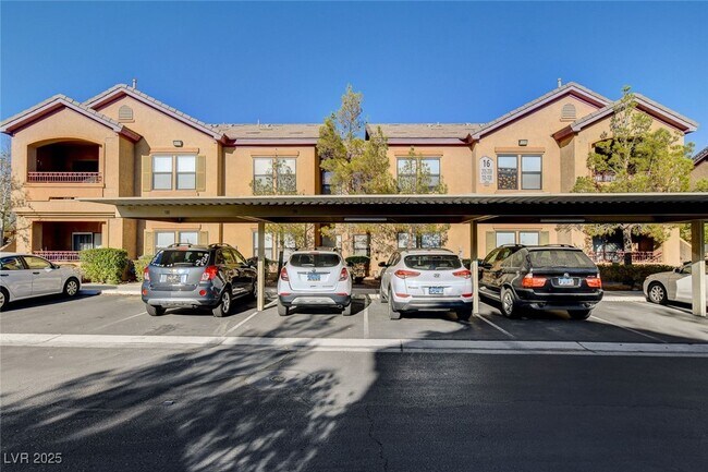 Primary Photo - 8250 N Grand Canyon Dr