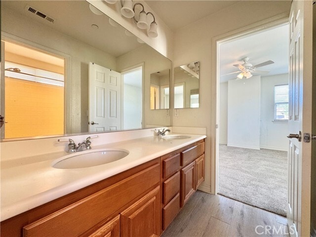 Building Photo - 15621 Pisa Ln