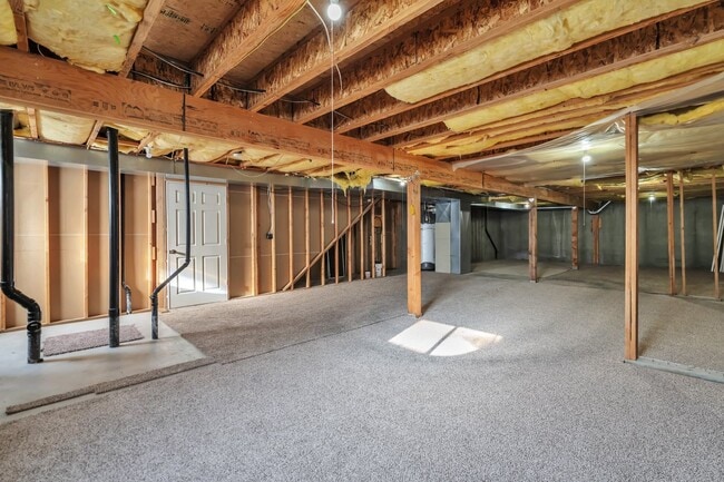 Building Photo - 426 W 2700 S