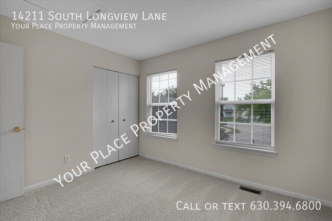 Building Photo - 14211 S Longview Ln