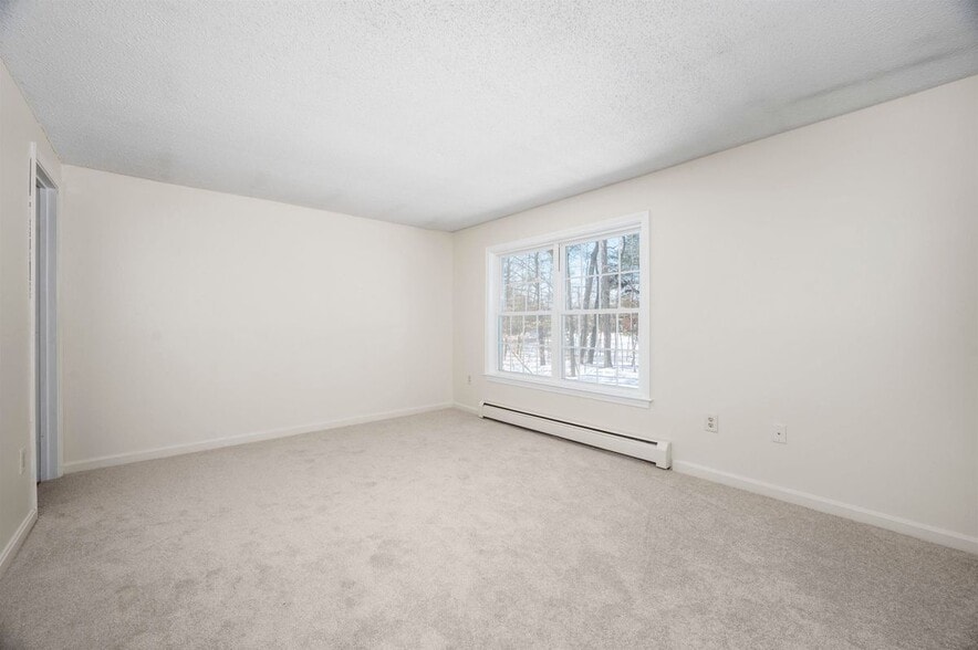 Building Photo - 50 Brookside Dr