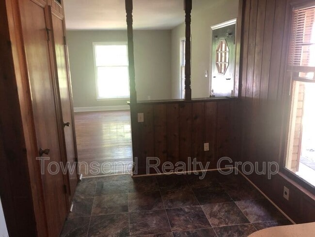 Building Photo - 3026 Amity Garden Ct
