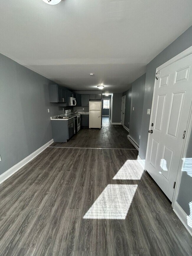 Primary Photo - NEW 2 BED 1 BATH APARTMENT FIRST FLOOR