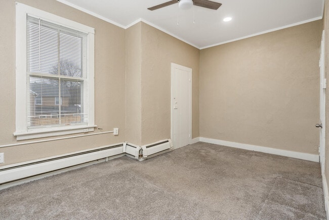 Building Photo - 72 Taylor St