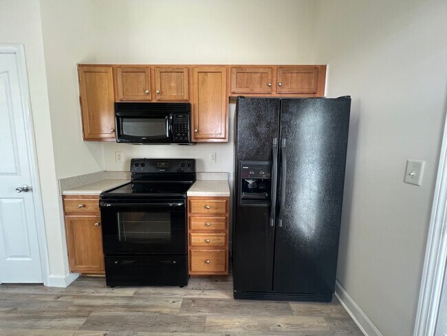 Building Photo - 3 Bd/2 Ba Home in Reid Meadows