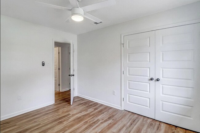 Building Photo - Georgetown Casa