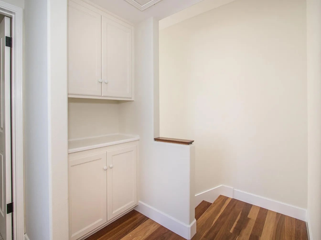 Building Photo - 233 Homer Ave