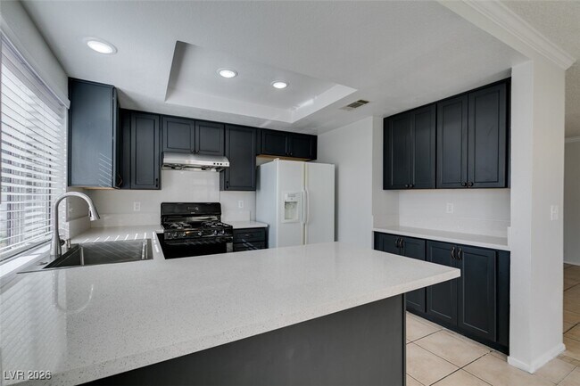 Building Photo - 6391 Chisos Dr