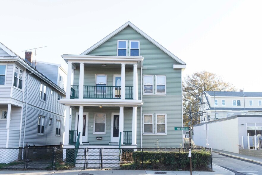 Building Photo - 470 Western Ave