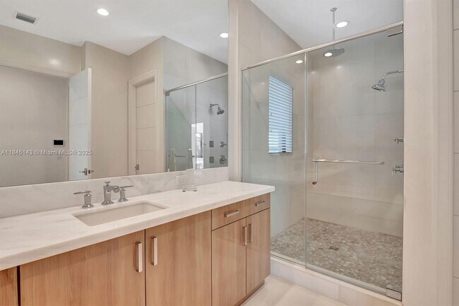 Building Photo - 17230 Brulee Breeze Wy
