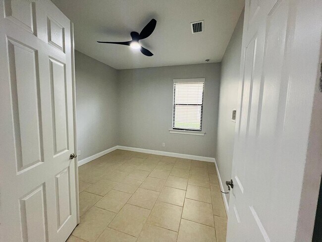 Building Photo - 14354 Tuscany Pointe Trl