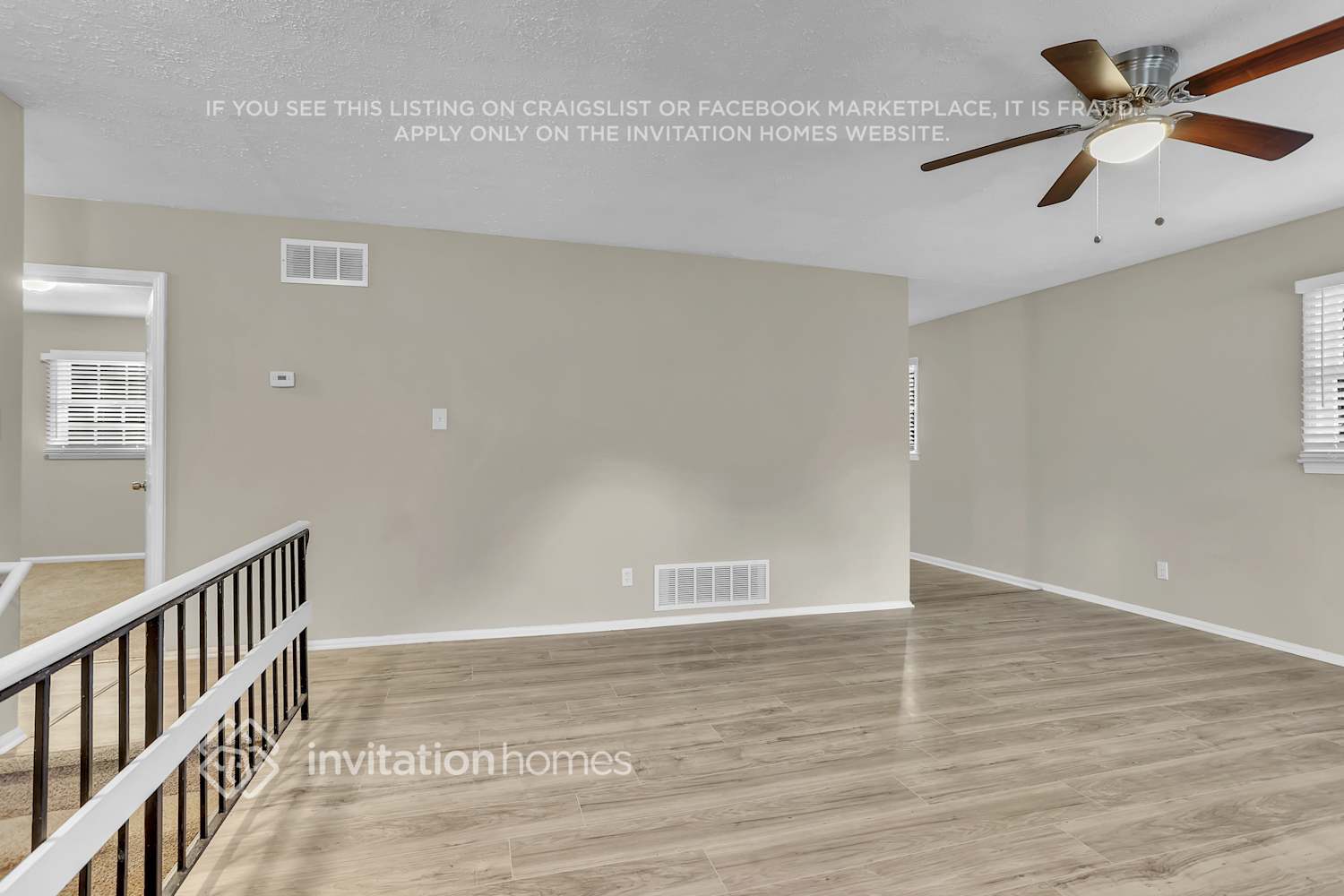 Building Photo - 4891 Lehigh Dr