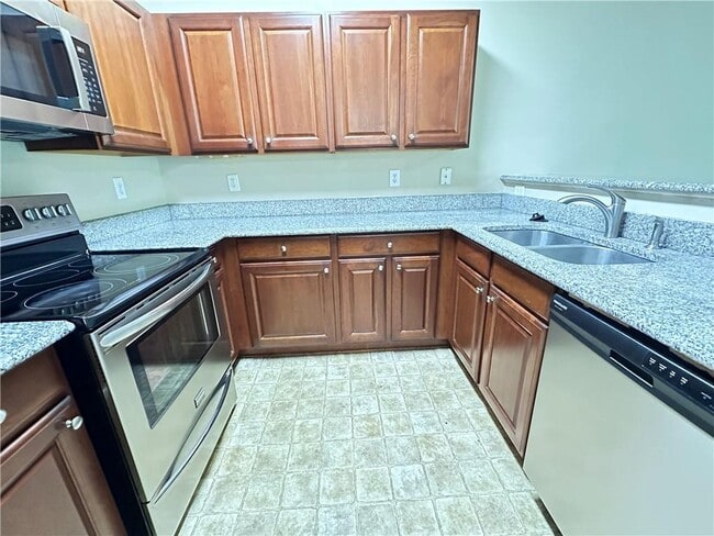 Building Photo - 9761 Palmeston Pl