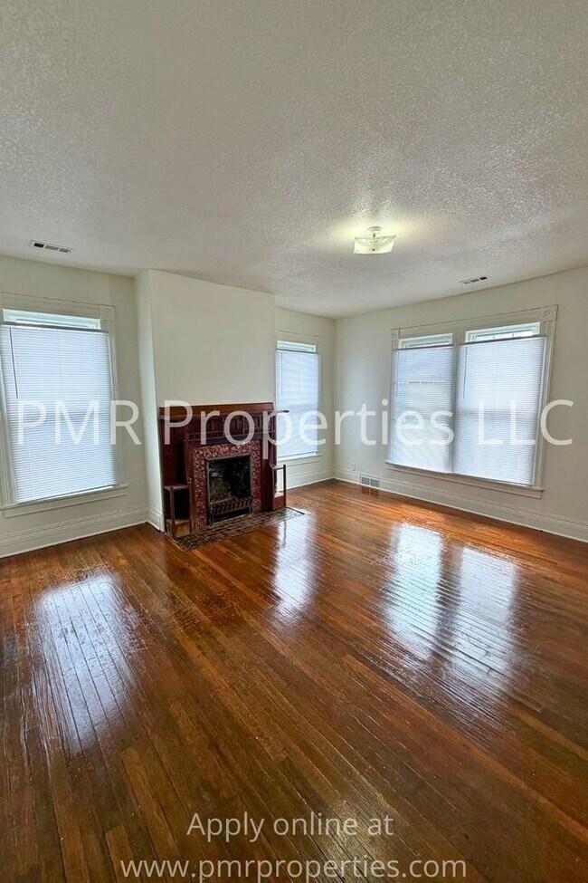 Building Photo - 613 N 22nd St