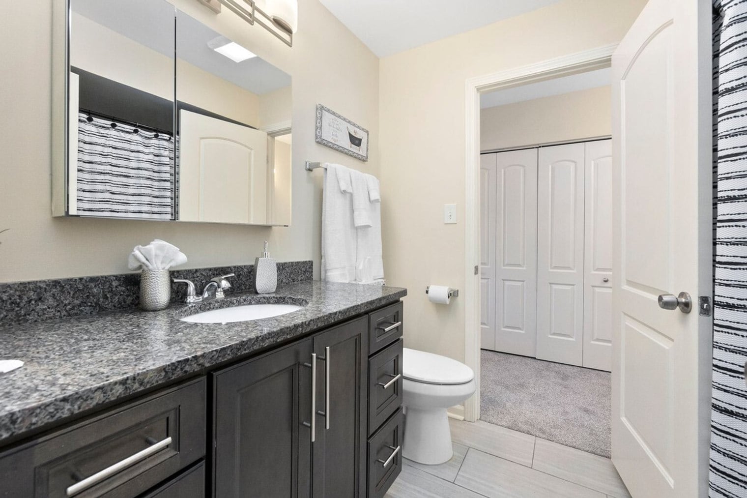 Building Photo - 623 Quail Run Rd