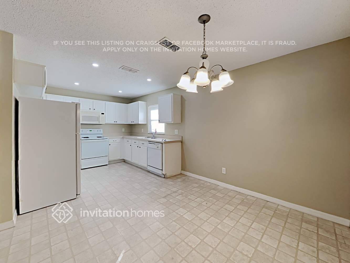 Building Photo - 340 Snook Way