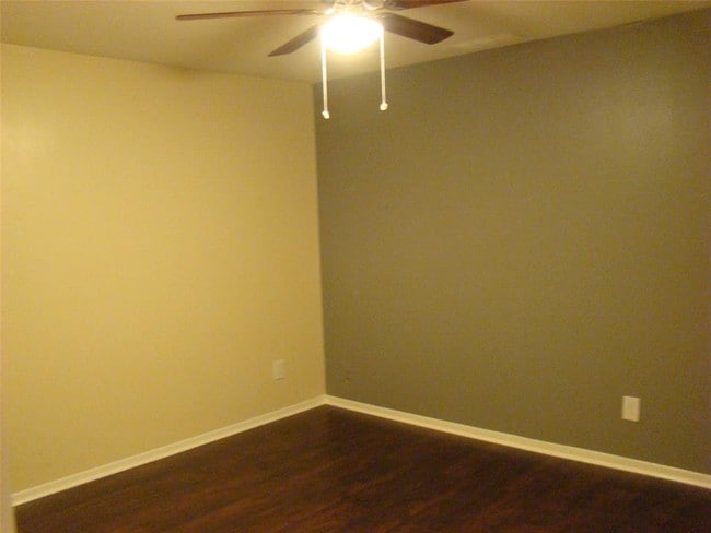 Building Photo - 505 Westcott St