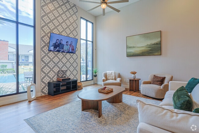 Clubroom - The Fielder