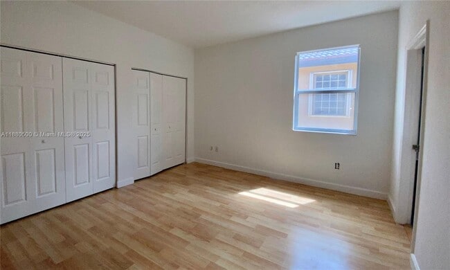 Building Photo - 11289 NW 44th Terrace