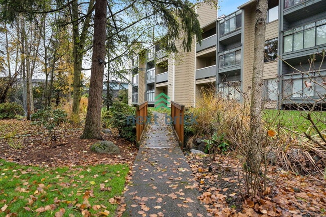 Building Photo - 2 BED & 2 BATH CONDO FOR RENT