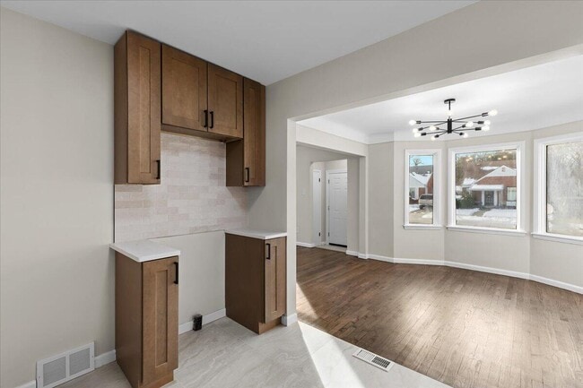 Building Photo - 19750 Prest St