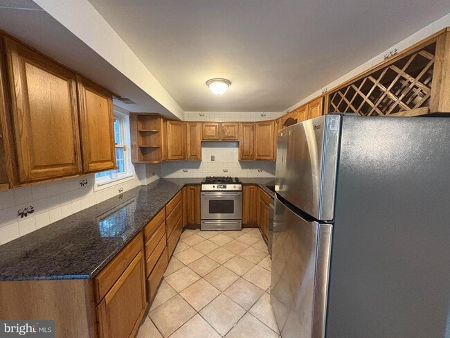 Building Photo - 4513 Squiredale Square