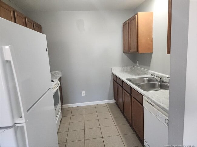 Building Photo - 1031 Patina Ct