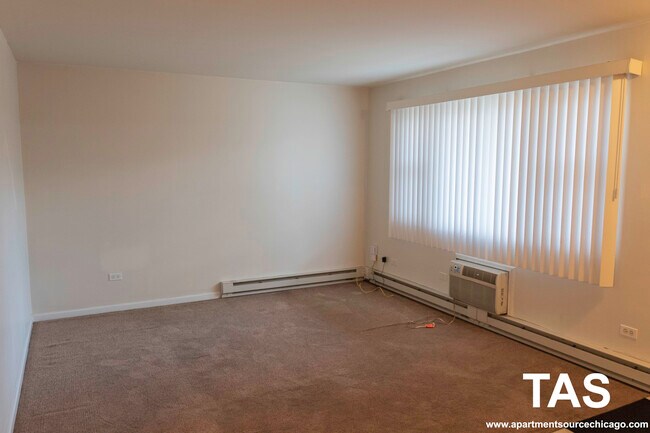 Building Photo - 6250 W 64th Pl